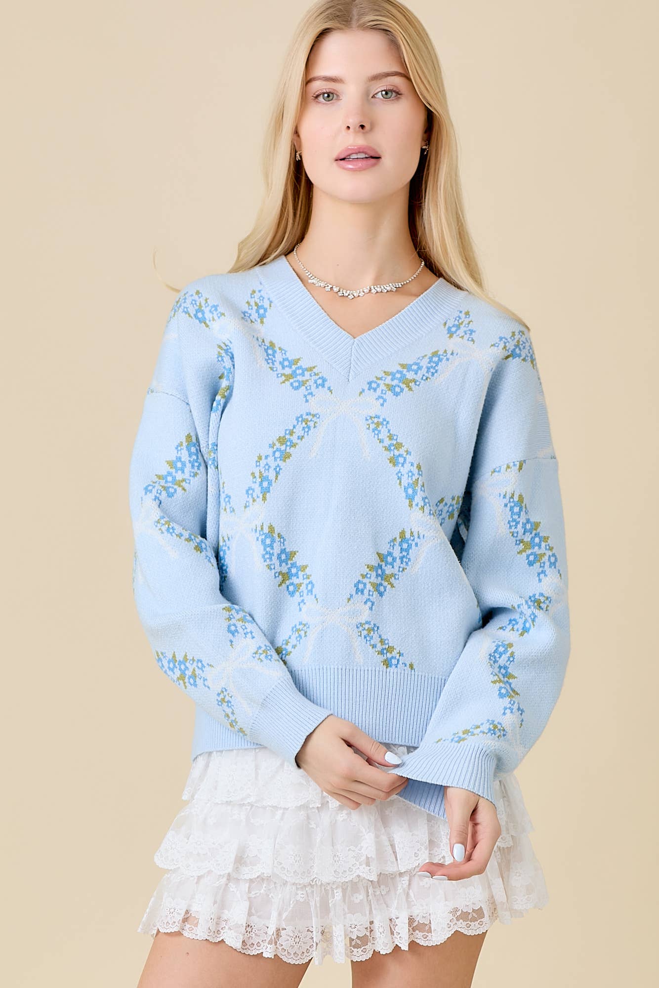 Jacquard V-Neck Sweater With Floral