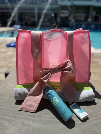 The perfect pink beach tote